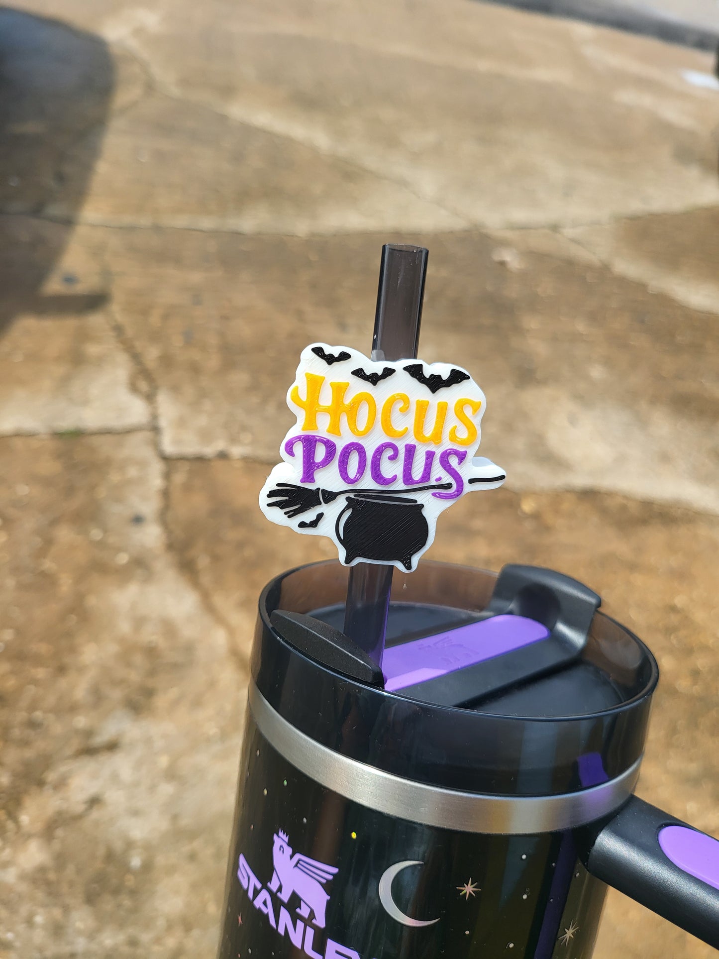 Witches Straw Topper